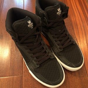 Supra hightop sneakers - brand new, never worn